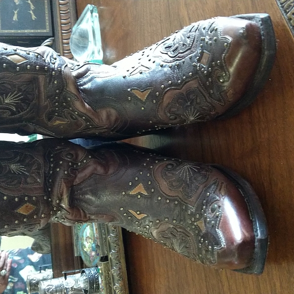Women's Lucchese cowboy boots size 7 1/2 B - Picture 2 of 8